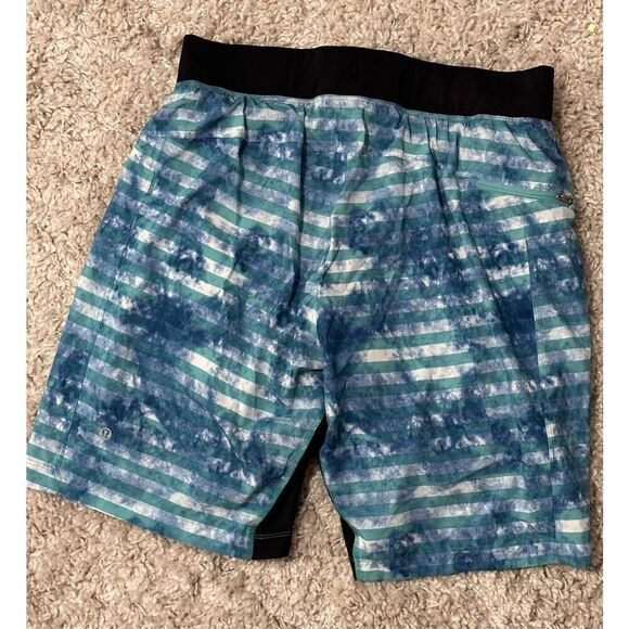 Nice Lululemon athletica athletic Mens T.H.E. Short 9" *Lined Blue Size Large Go - Picture 4 of 7